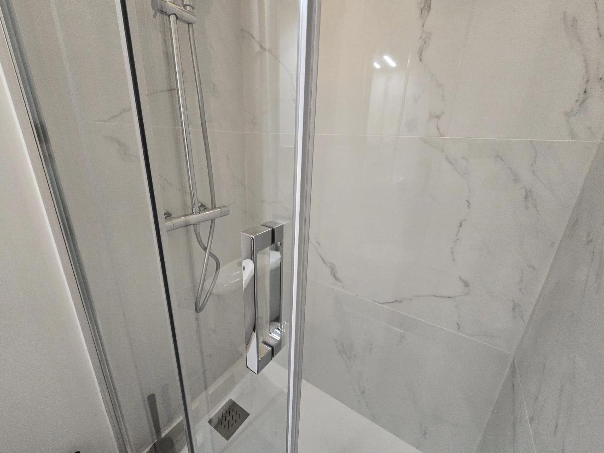 Gregbnb - 22m2 - Climatise -10min Gare - 1 Apartment